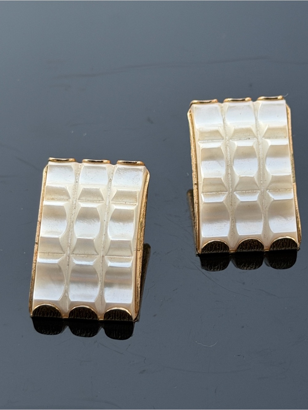 VTG Signed Emmons EMJ Cream White Enamel Gold Clip Earrings
